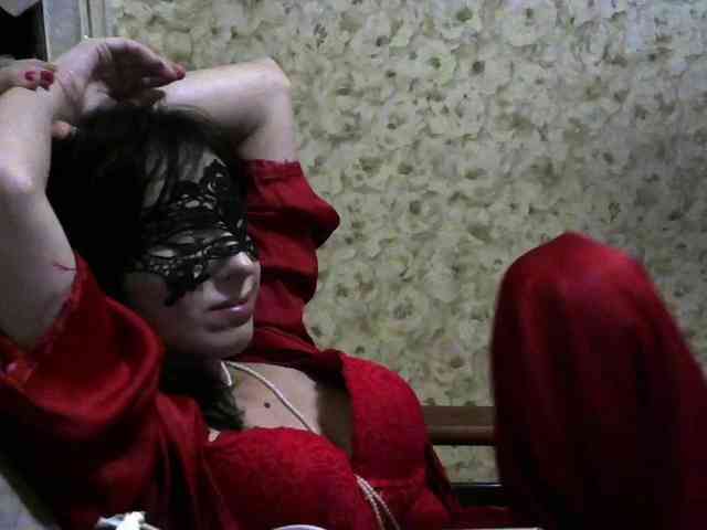 Lady_of_Perfection webcam