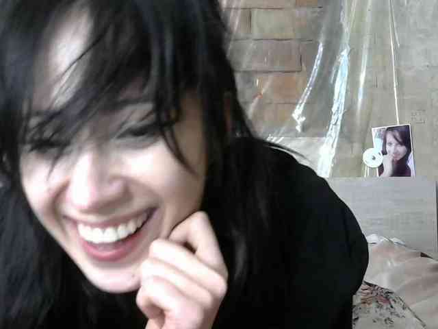 Lady_of_Perfection webcam