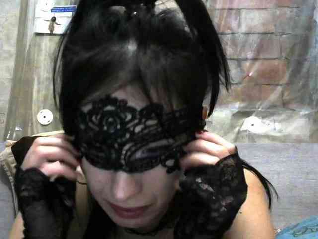 Lady_of_Perfection webcam