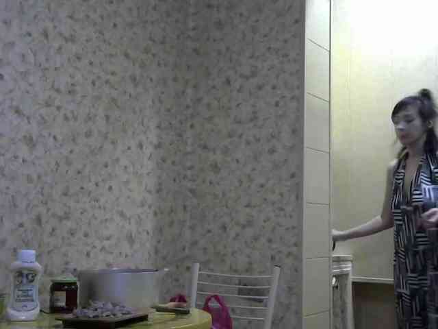 Lady_of_Perfection webcam