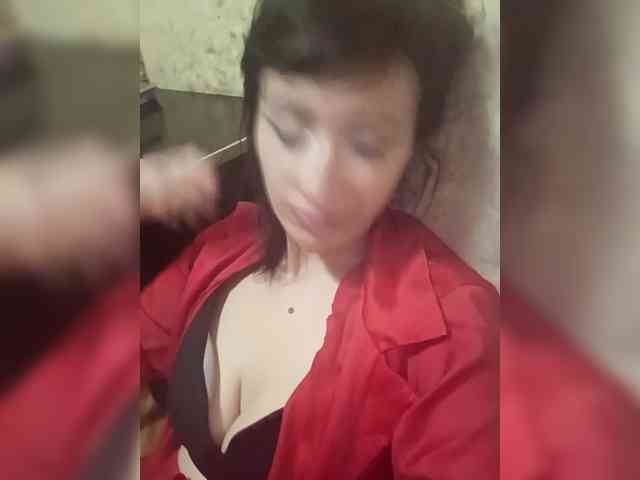 Lady_of_Perfection webcam