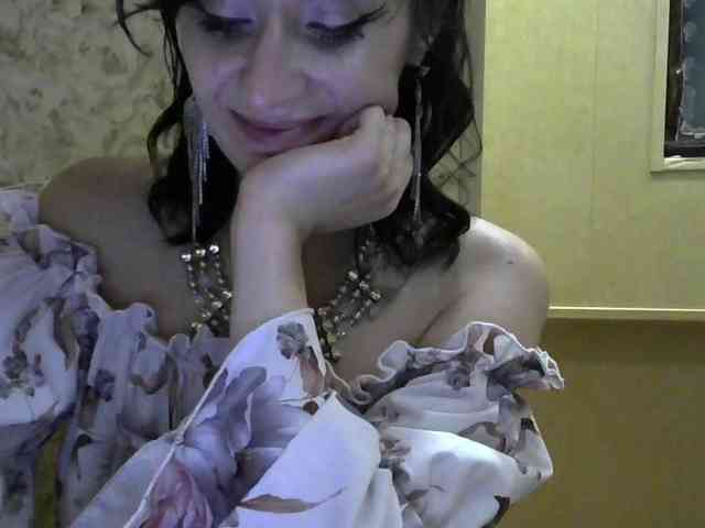 Lady_of_Perfection webcam