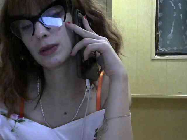 Lady_of_Perfection webcam