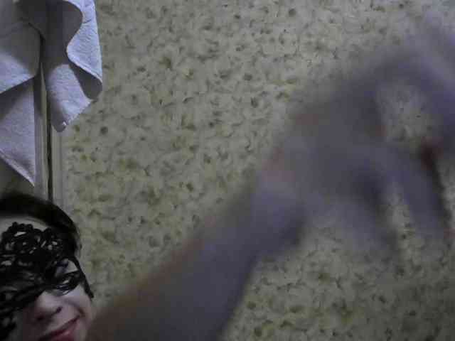 Lady_of_Perfection webcam