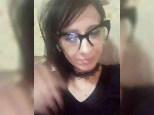Lady_of_Perfection webcam