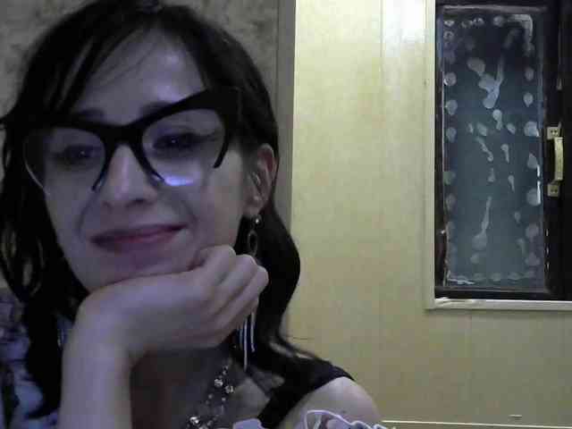 Lady_of_Perfection webcam