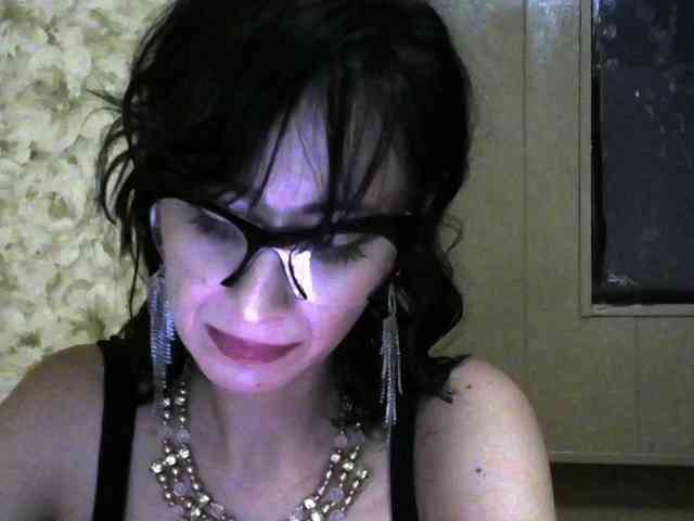 Lady_of_Perfection webcam