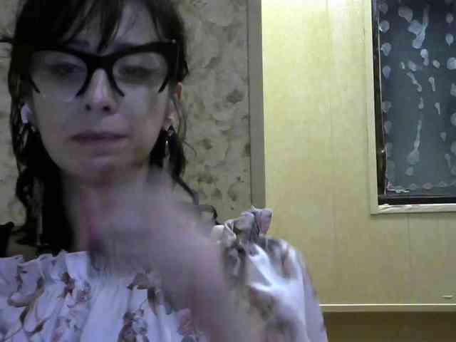 Lady_of_Perfection webcam