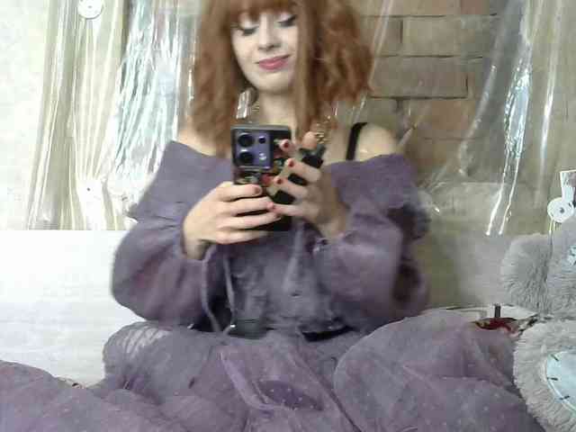 Lady_of_Perfection webcam