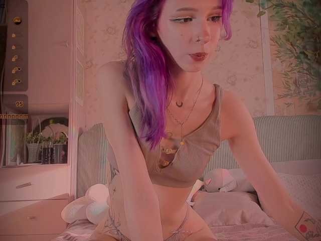 MiSeki's BongaCams show and profile