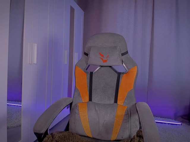 MiSeki's BongaCams show and profile