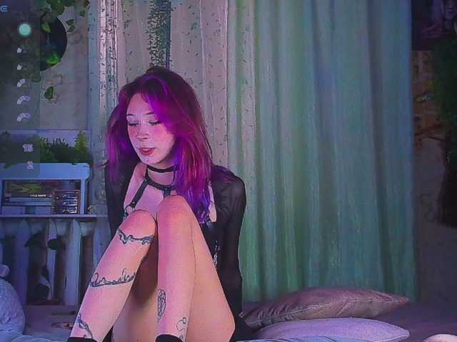 MiSeki's BongaCams show and profile