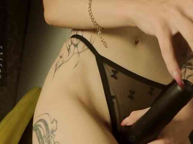 MiSeki Live Webcam on BongaCams