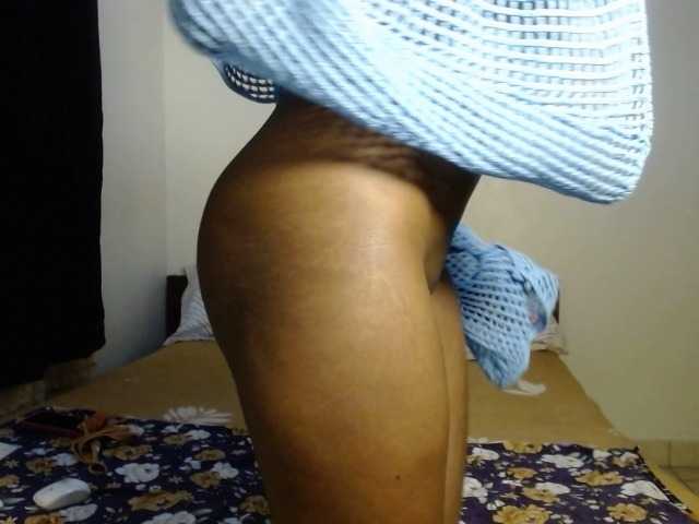 Wildsmile254 webcam bongacams model stream image