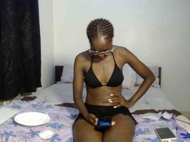 Wildsmile254 Live Webcam on BongaCams