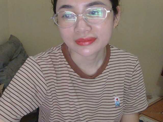 nana7777's BongaCams show and profile