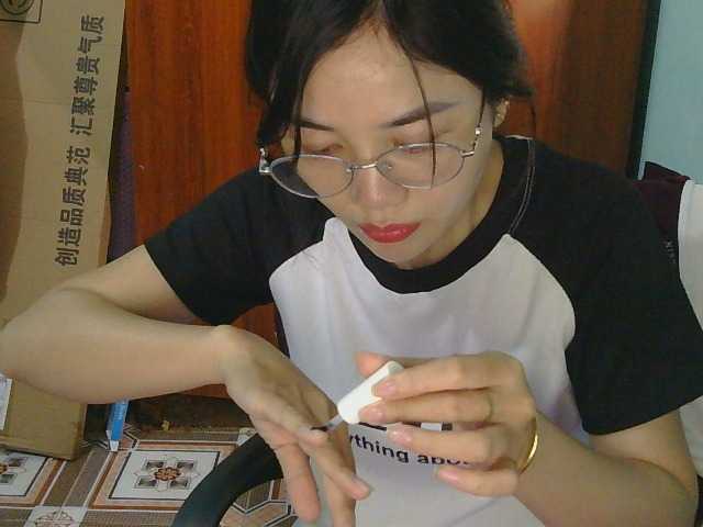 nana7777's BongaCams show and profile