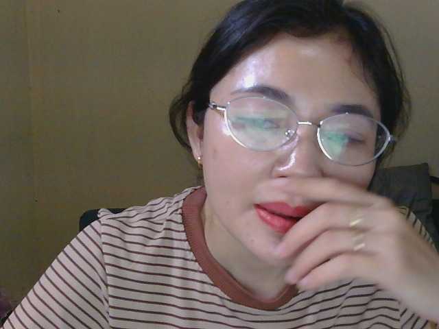 nana7777's BongaCams show and profile