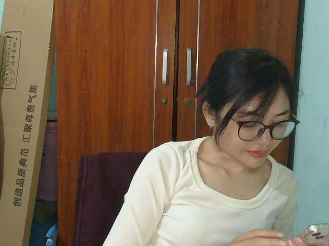 nana7777's BongaCams show and profile