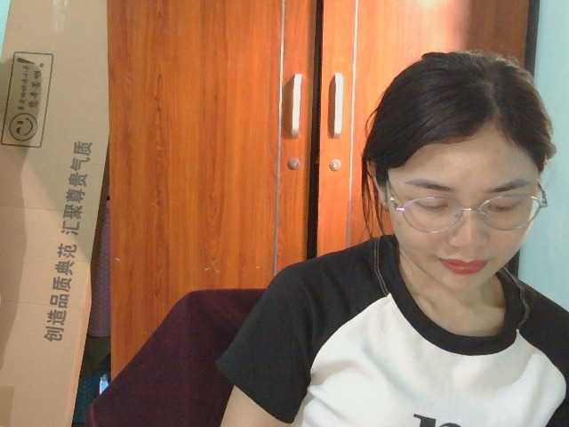 nana7777's BongaCams show and profile