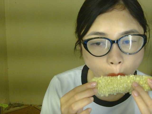 nana7777's BongaCams show and profile