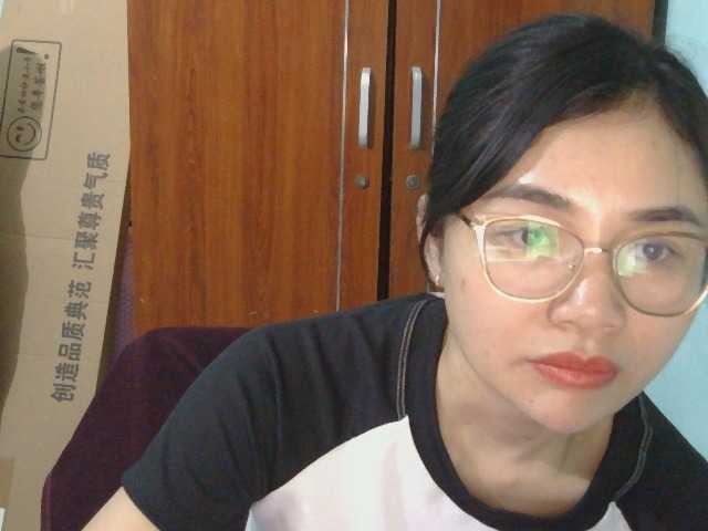 nana7777's BongaCams show and profile