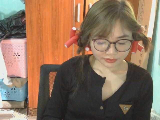 nana7777's BongaCams show and profile