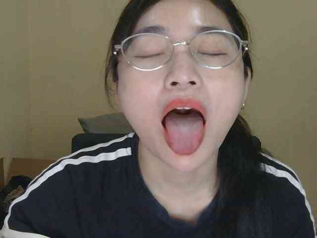 nana7777 Live Webcam on BongaCams