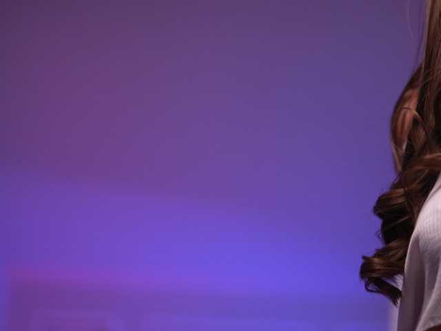 KyssaraPlay's BongaCams show and profile