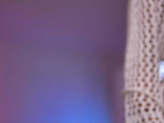 KyssaraPlay's BongaCams show and profile