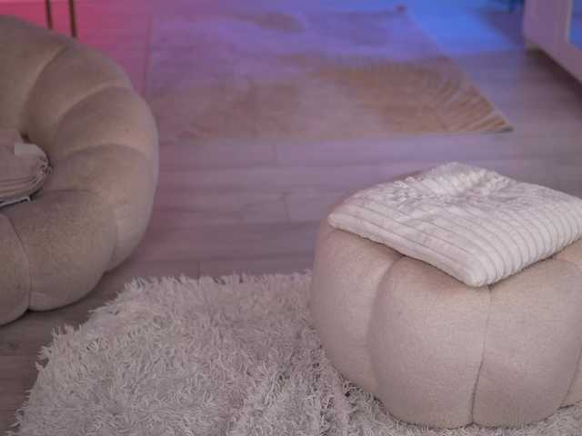 KyssaraPlay live cam profile