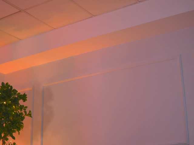 KyssaraPlay's BongaCams show and profile