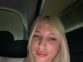 Cristi-Candy Porn Show