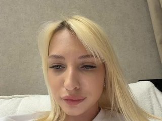 Cristi-Candy Porn Show