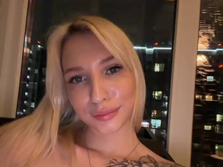 Cristi-Candy Porn Show