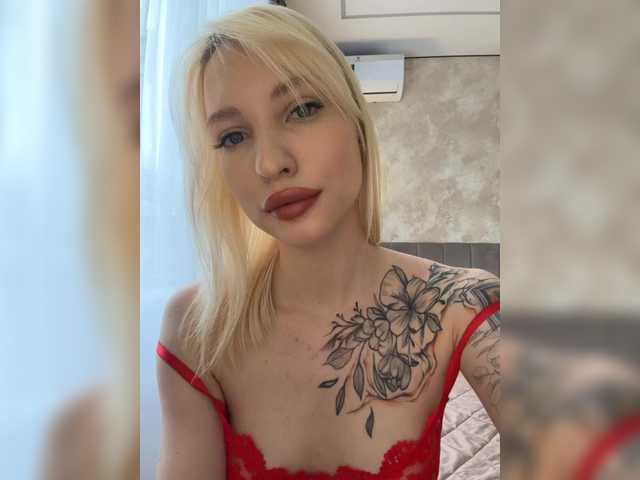 EwaBrown's BongaCams profile