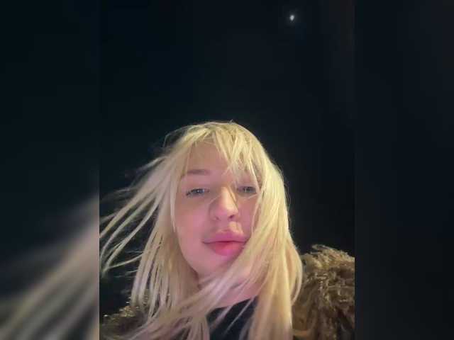 Cristi-Candy preview