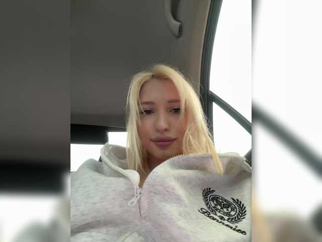 go to chat with Cristi-Candy