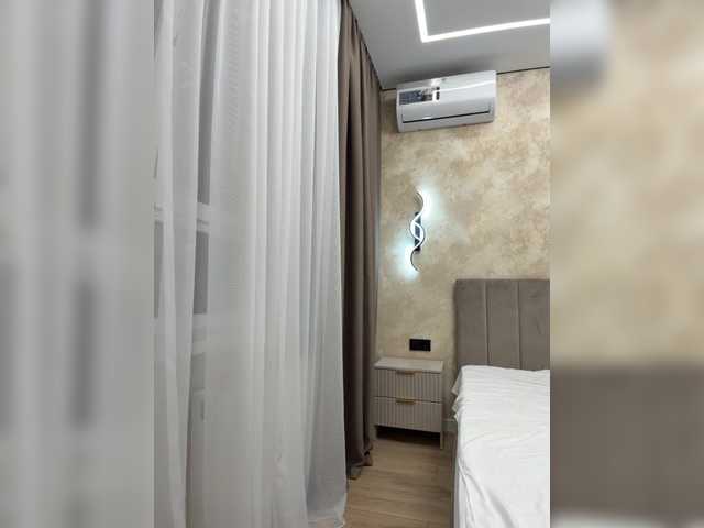 EwaBrown's BongaCams show and profile