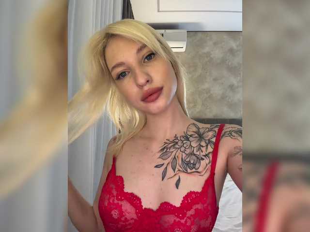 EwaBrown's BongaCams profile