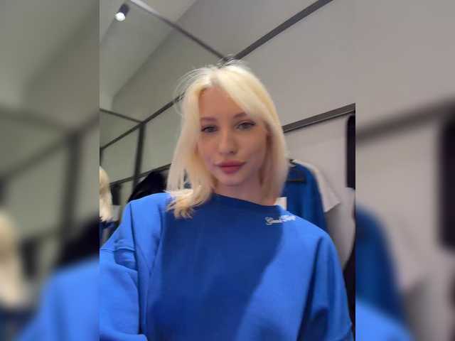 EwaBrown's BongaCams profile