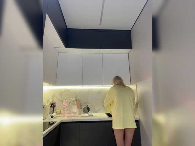 EwaBrown's BongaCams show and profile