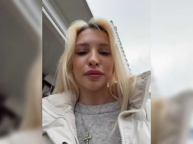 EwaBrown's BongaCams profile