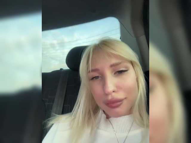 go to chat with Cristi-Candy