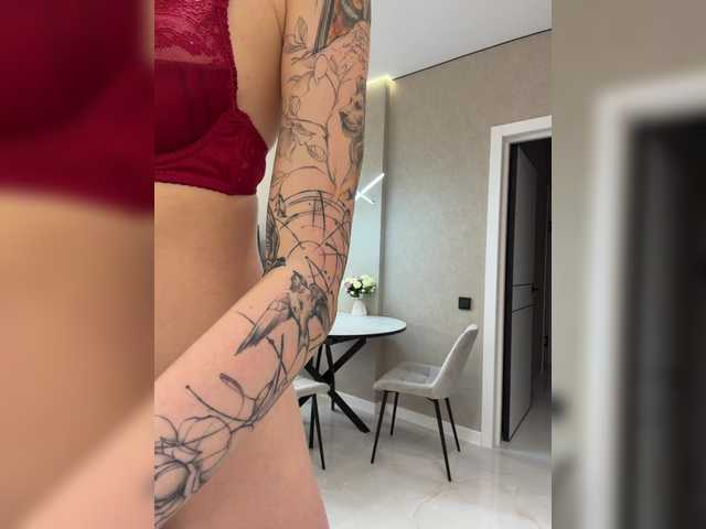 EwaBrown's BongaCams profile