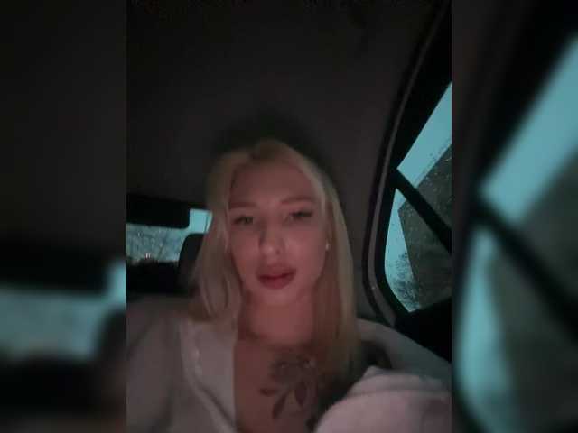 go to chat with Cristi-Candy