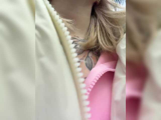 EwaBrown's BongaCams profile