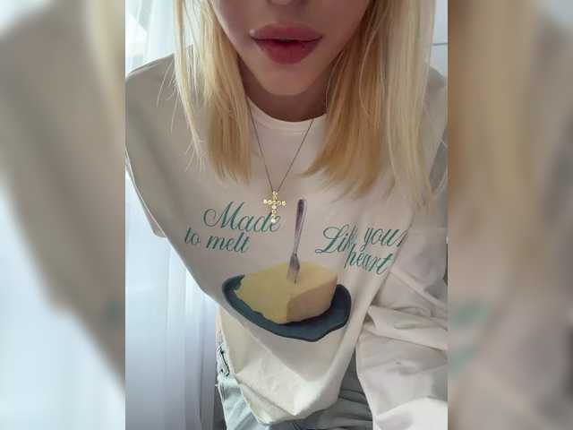 EwaBrown's BongaCams profile