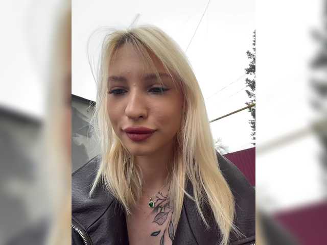 EwaBrown's BongaCams profile