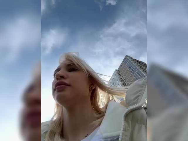 EwaBrown's BongaCams show and profile